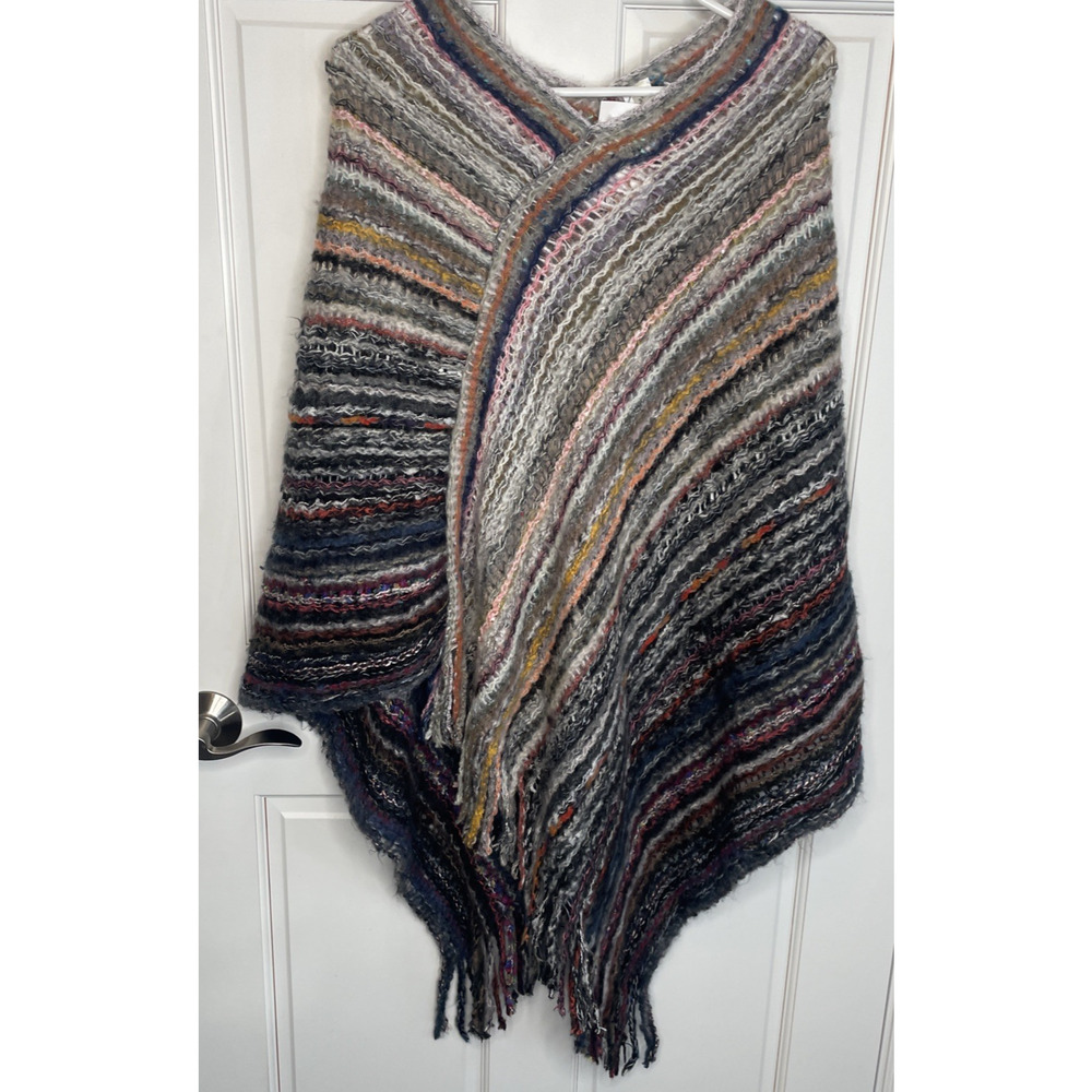 NWT Pinklicious Women's Knitted Fringe Poncho One Size Cozy Lagenlook Boho
